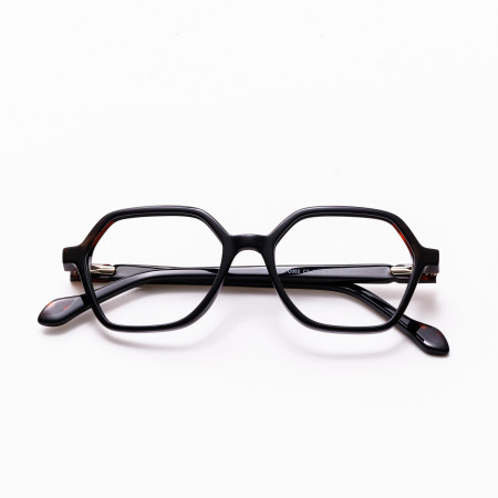 APC052-C3