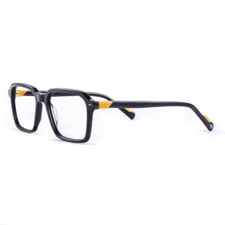 APC084-C3-03